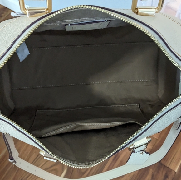 Coach Millie Ivory Pebbled Leather Satchel / Crossbody in Gift Box Nwt ❤️ - Picture 9 of 10